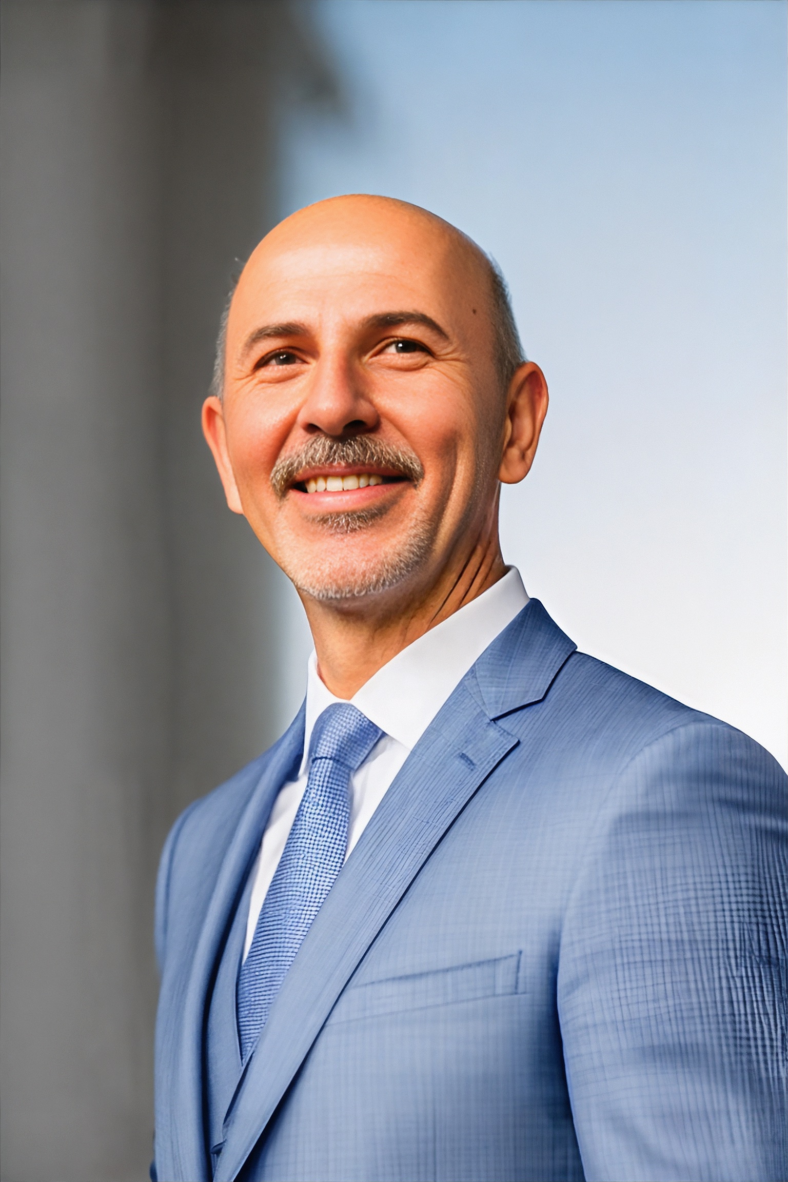 Paul Elisii - Headshot